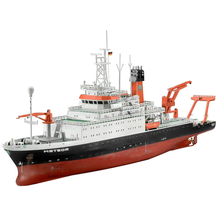 Set de Constructie Revell German Research Vessel Meteor - 1:300