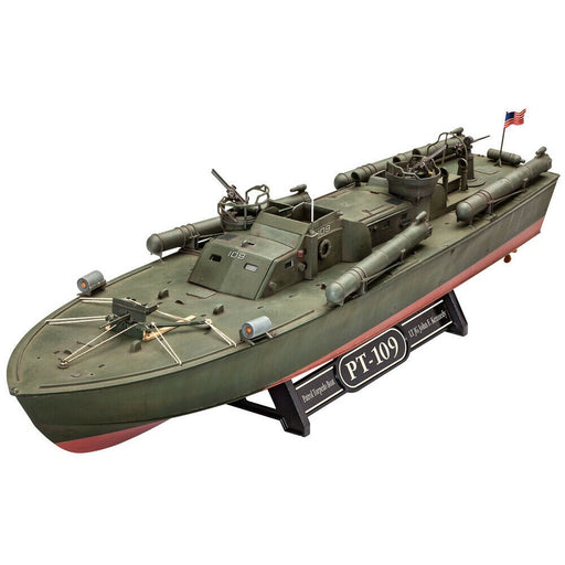 Set de Constructie Revell Patrol Torpedo Boat PT-109 - Red Goblin