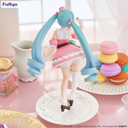 Figurina Hatsune Miku Exceed Creative PVC Hatsune Miku Sweet Sweets Series Macaroon 21 cm - Red Goblin