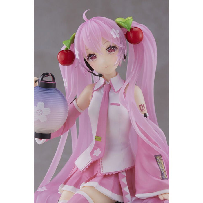 Figurina Sakura Miku AMP+ PVC Sakura Lantern Ver 20 cm - Red Goblin