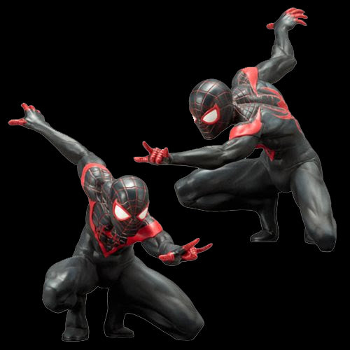 Marvel Ultimate: Statueta Spider-Man Artfx+ - Red Goblin