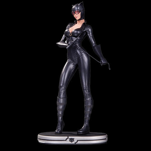 Figurină: DC Comics Cover Girls Statue - Catwoman - Red Goblin