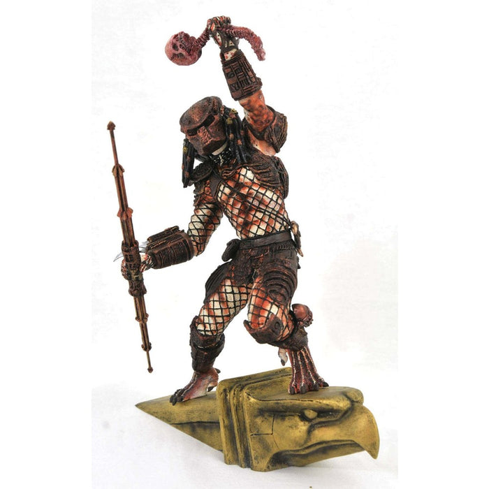 Figurina Predator 2 Gallery Hunter - Red Goblin