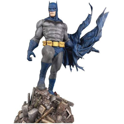 Figurina DC Gallery Batman Defiant - Red Goblin